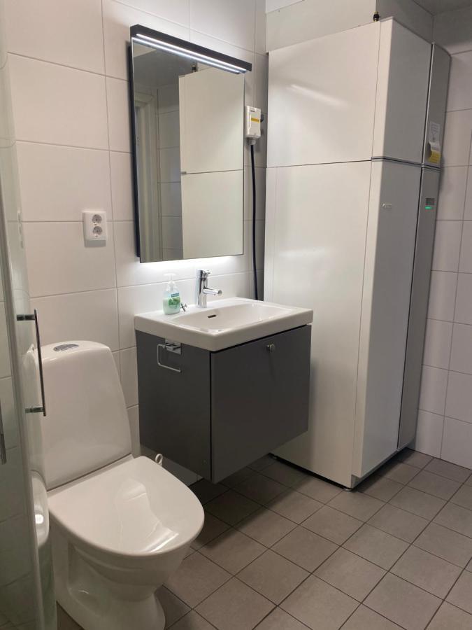 Varijlyan Salen  Bagian luar foto